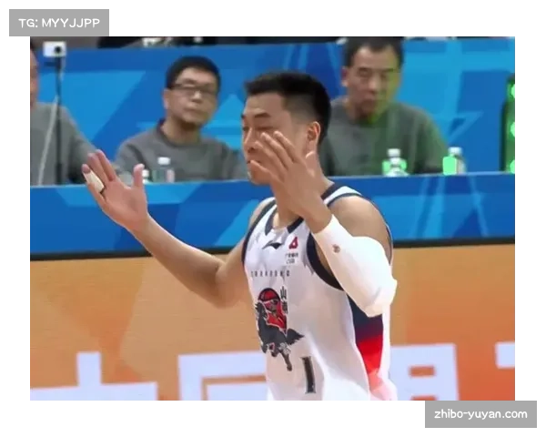 山东陶汉林内线强打，周琦护框限制二次进攻机会